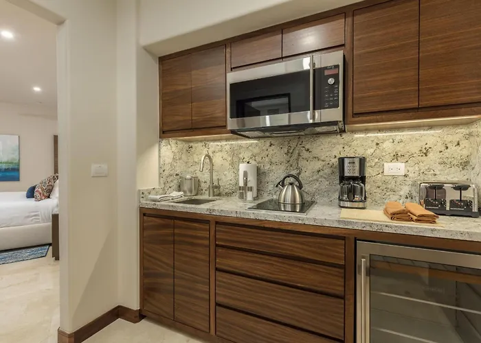Beachfront Luxury In Exclusive Diamante Golf *