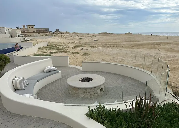 Beachfront Luxury In Exclusive Diamante Golf